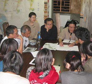 The Tsoi Yuen Tsuen Community Planning Studio meeting in November 2010. The Tsoi Yuen Tsuen Community Planning Studio meeting in November 2010.